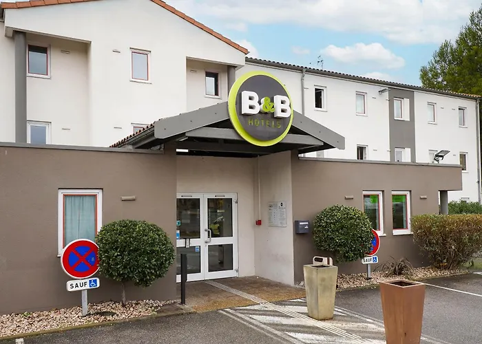 HOTEL Pont De L'Arc